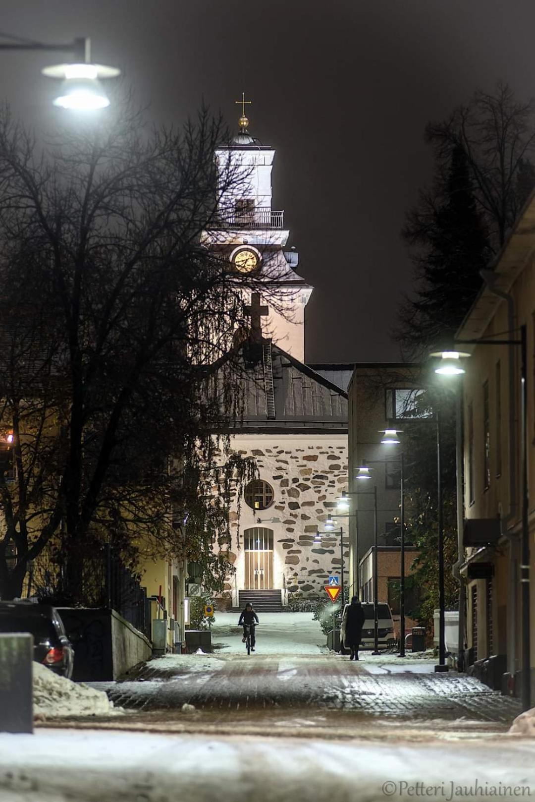 City Apartment Maaherrankatu, Ilmainen Kadunvarsipysaekoeinti Kuopio Luaran gambar